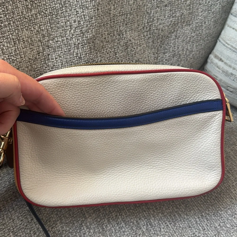 Coach crossbody - Picture 4 of 11